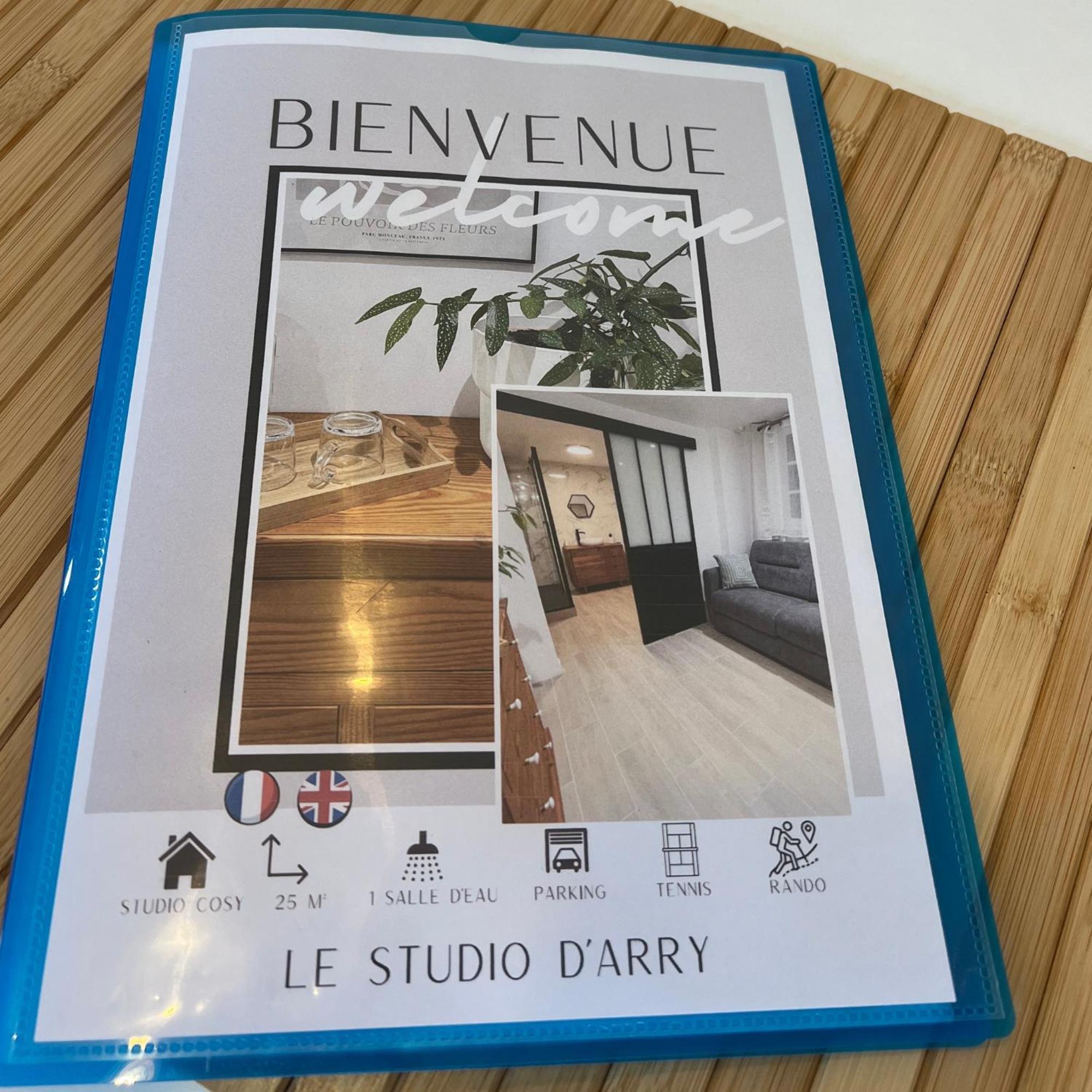 Le Studio D'Arry Le Locheur Exterior photo